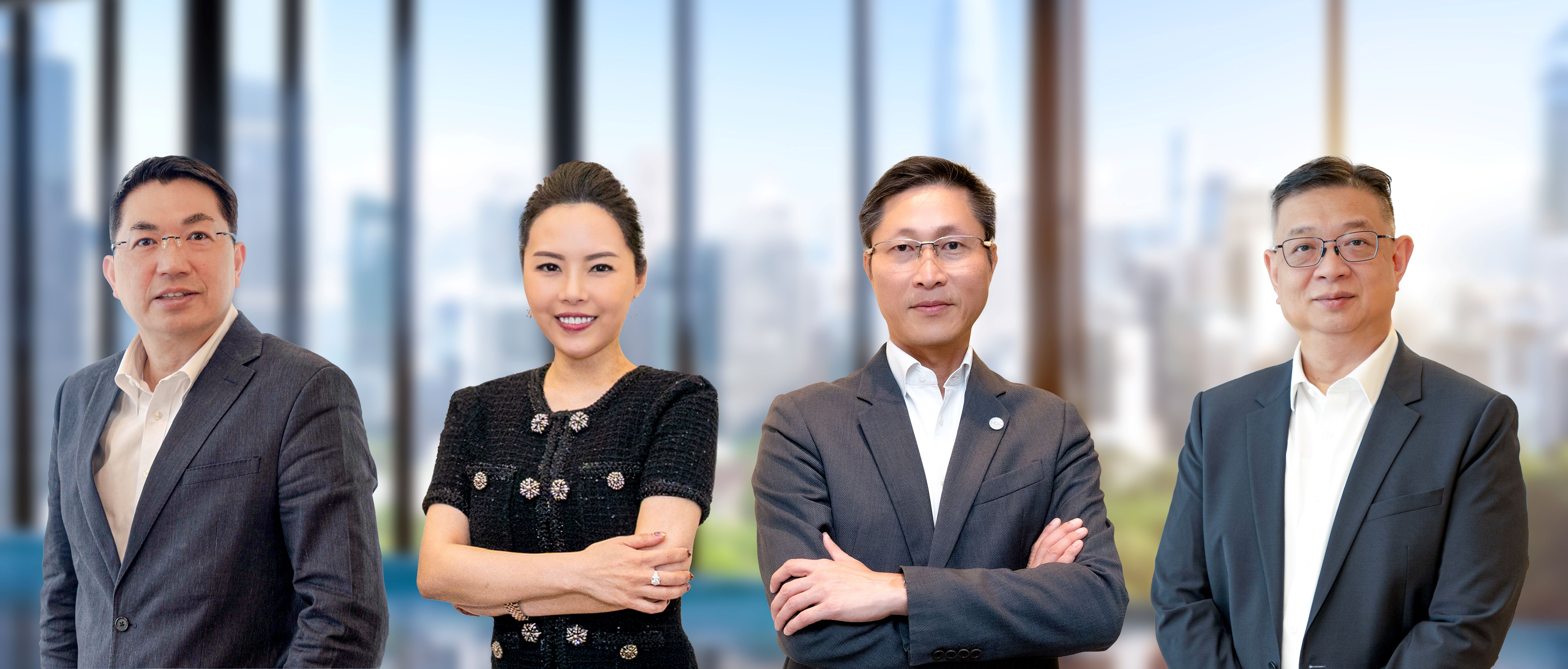 (由左至右)HGC環電技術總裁及營運商業務執行副總裁鍾耀文;HGC環電企業及商業業務商務總裁黃宇筠;HGC環電集團ICT業務商務總裁何偉國;HGC環電消費及大眾市場商務總裁胡高鵬