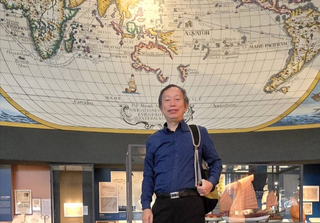 智威科技董事長鍾鵬宇，透過材料與製程創新以系統性思維打造功率半導體新封裝技術平台。(圖/智威科技 提供)