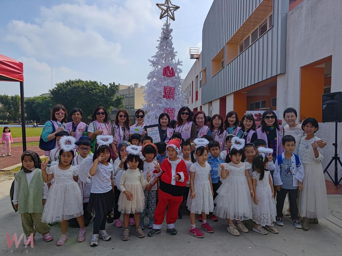 虎尾非營利幼兒園點亮心願樹 為雲林家扶兒童募集耶誕禮物 - https://www.watchmedia01.com