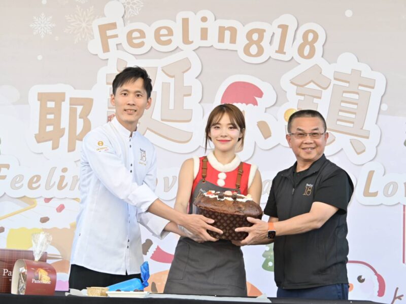 圖文：李多慧與茆董事長和蔡約群主廚一起歡慶耶誕。